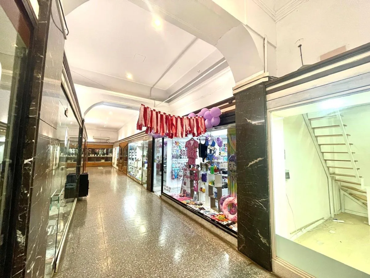 Venta local comercial galería Sacoa oportunidad!! foto 4
