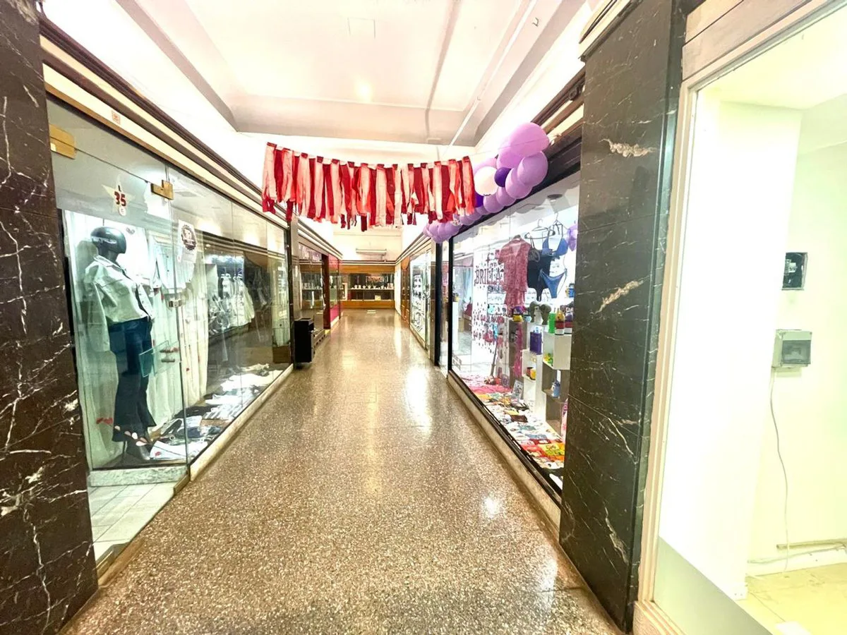 Venta local comercial galería Sacoa oportunidad!! foto 5