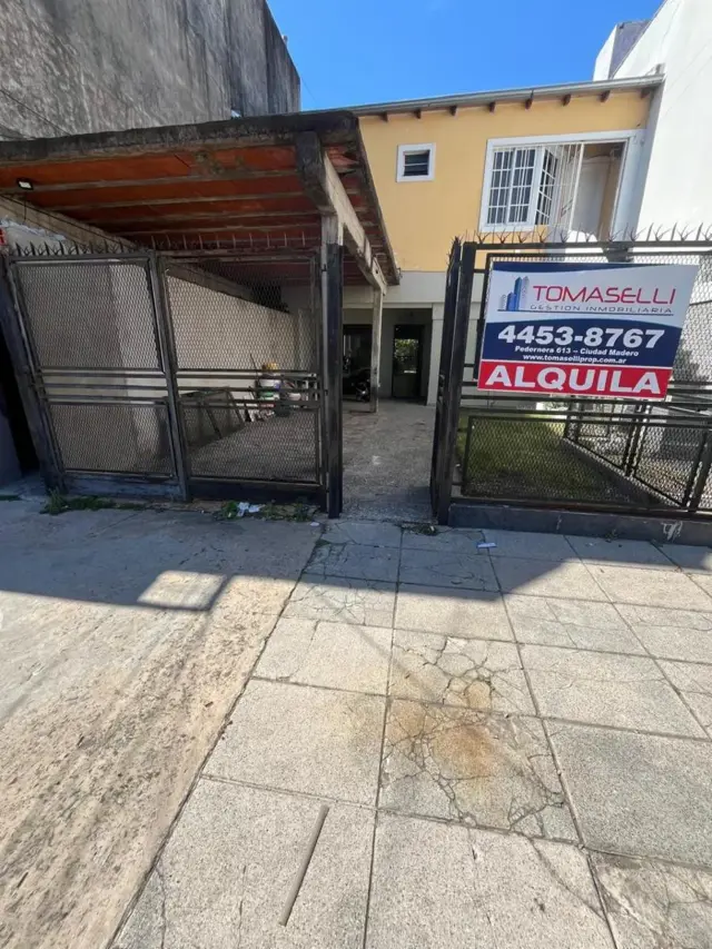 ALQUILER - EXCELENTE PH CON COCHERA Y PATIO - 200 MT2 A ESTRENAR -CONSTITUYENTES 700 - VILLA MADERO