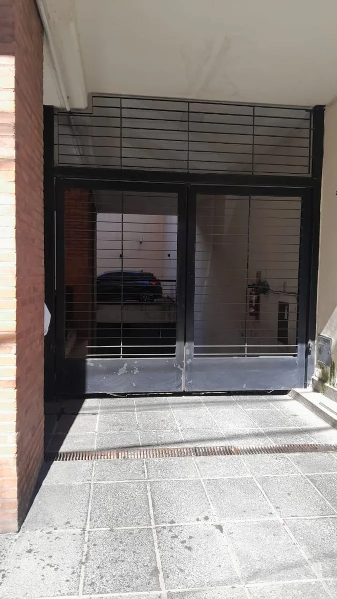 Venta cochera fija foto 2