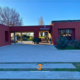 LOTE EN VENTA, ENTREGA INMEDIATA, SAN SEBASTIAN EN ZONA PILAR foto 5