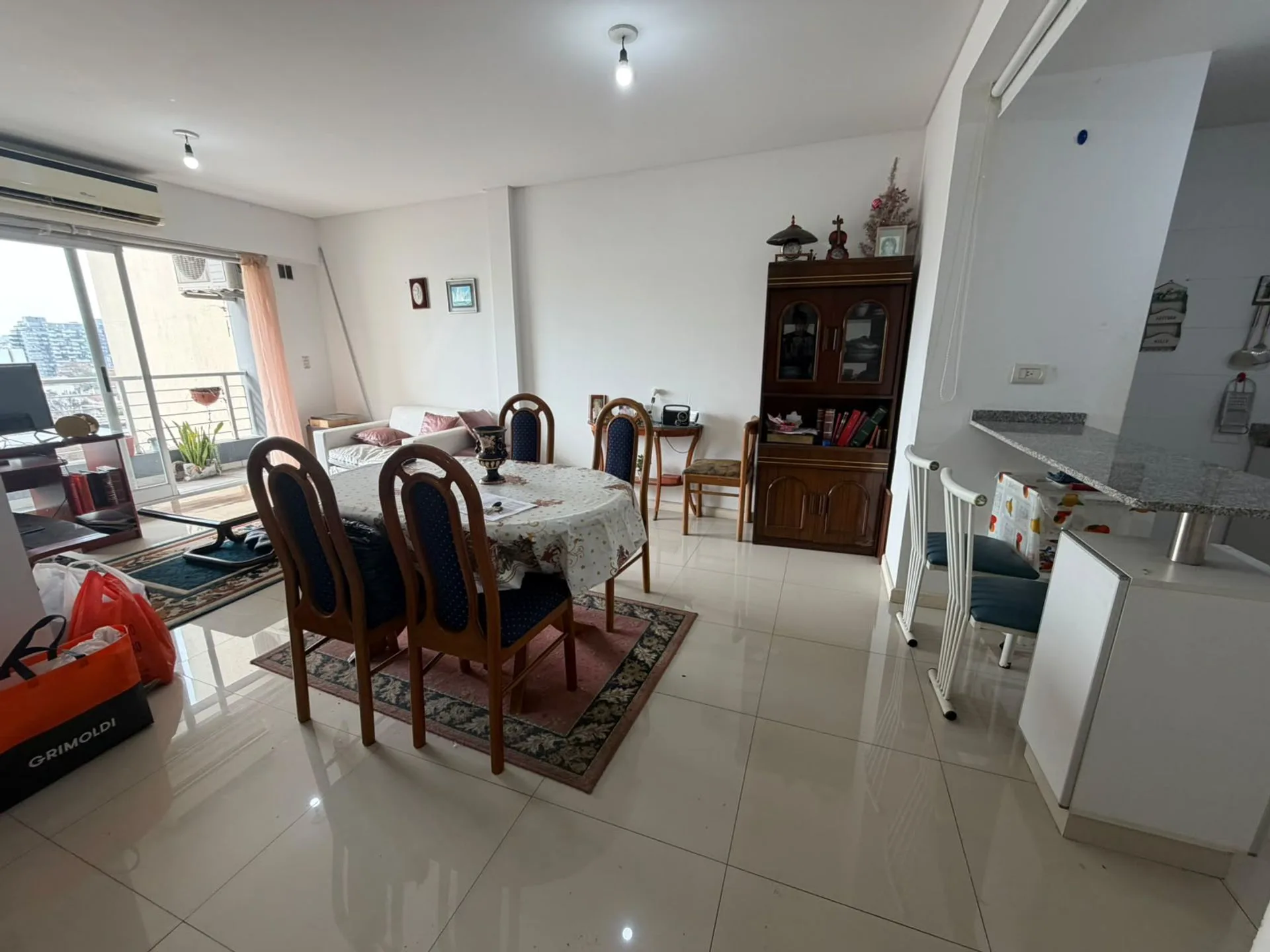 SE VENDE 3 AMB PISO ALTO CON BAULERA - BOEDO foto 2