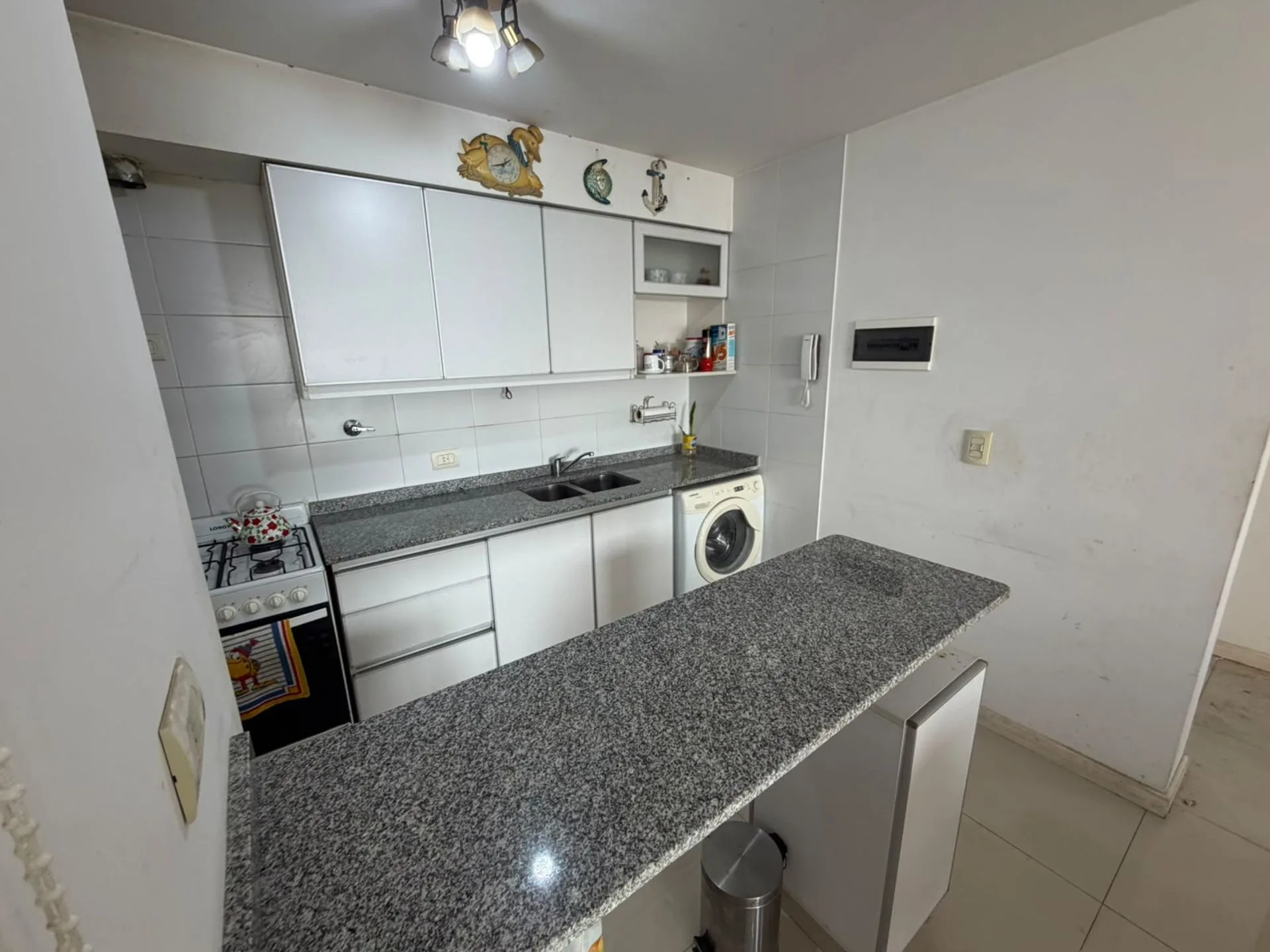 SE VENDE 3 AMB PISO ALTO CON BAULERA - BOEDO foto 4