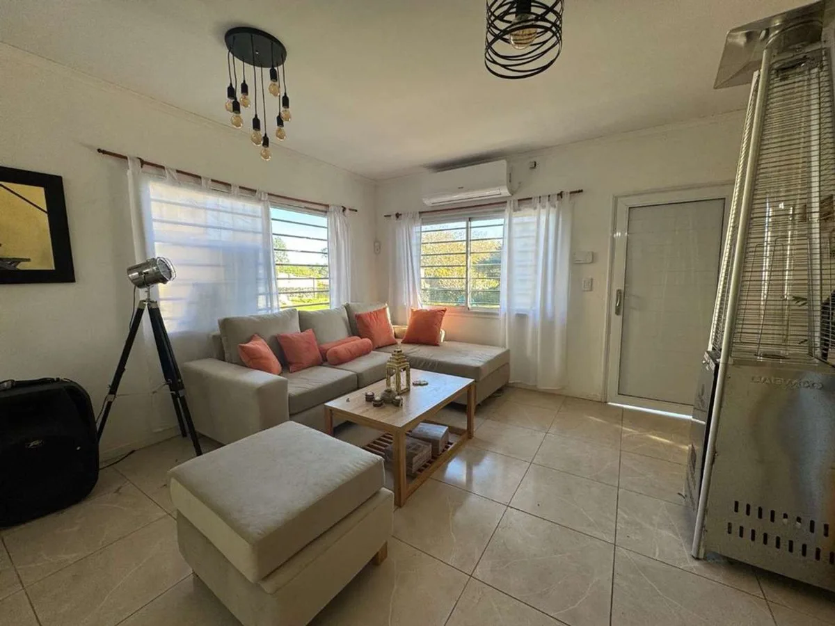 Venta complejo 3 casas con pileta Acantilados foto 5