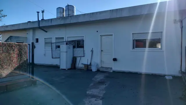 Alquiler de departamento de tres ambientes en Adrogué