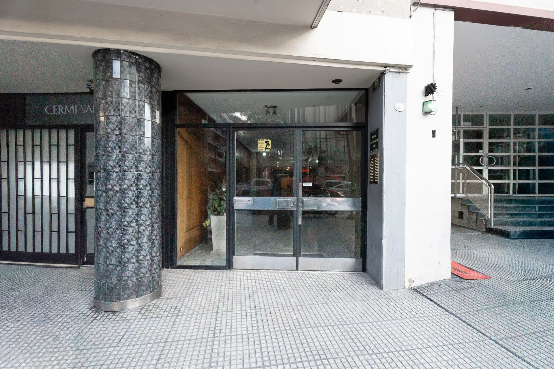 DEPARTAMENTO 3 AMBIENTES EN VENTA EN CABALLITO CON foto 2