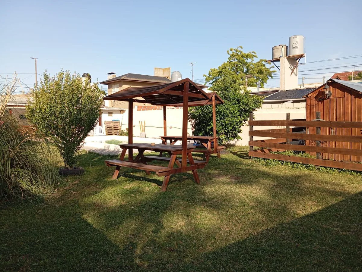 CASA EN VENTA 4 AMBIENTES CON GARAGE EN BALCARCE foto 5