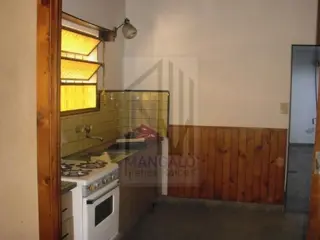 CASA EN BERNAL GARAGE - PARQUE foto 5