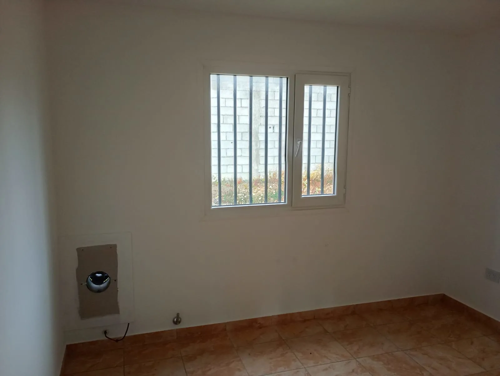 ALQUILER – CASA –VAPOR AMADEO foto 4