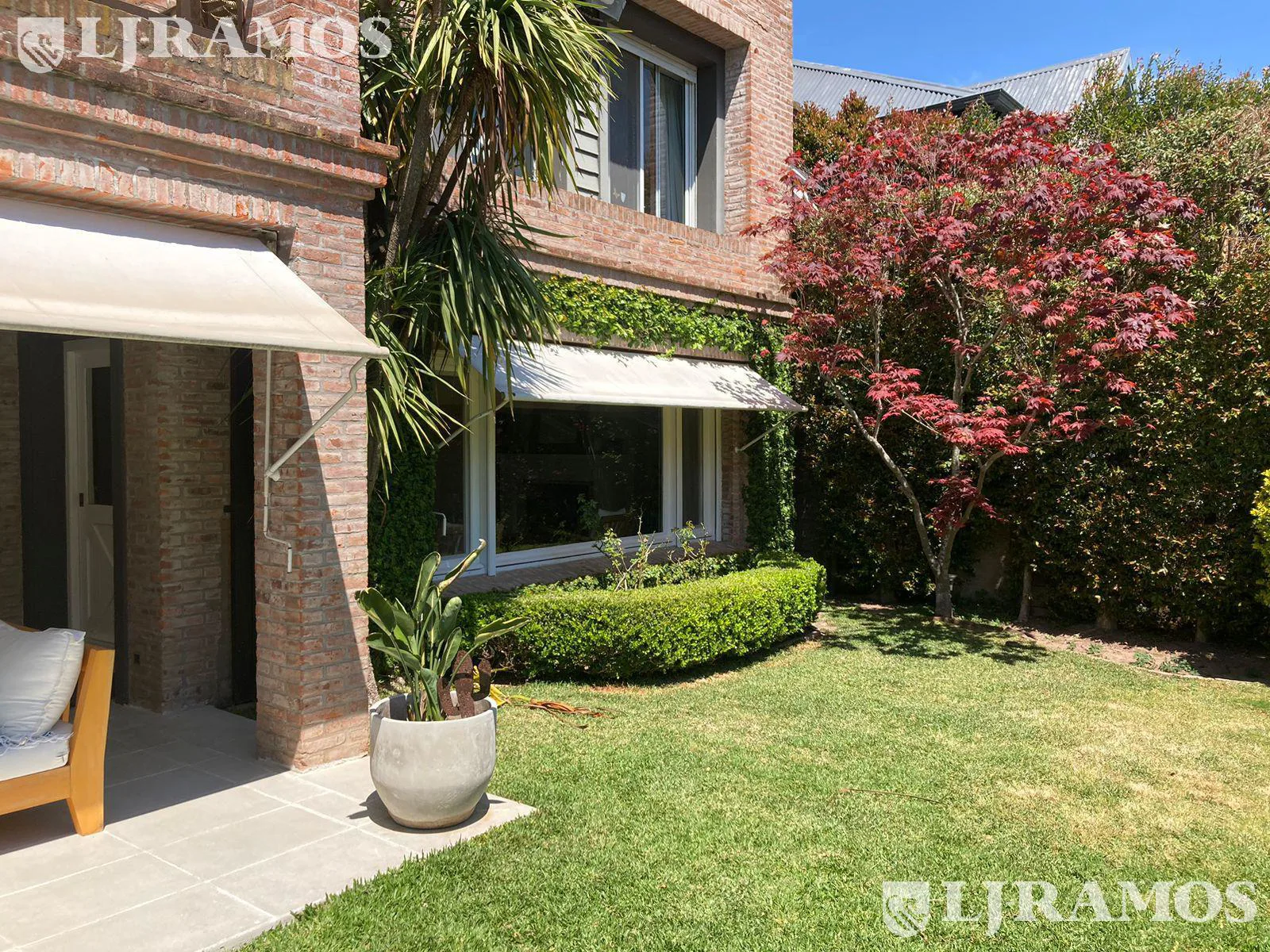EXCELENTE CASA ALQUILER ENERO 2027 - SAN ISIDRO - BARRIO SAN ISIDRO CATEDRAL foto 3