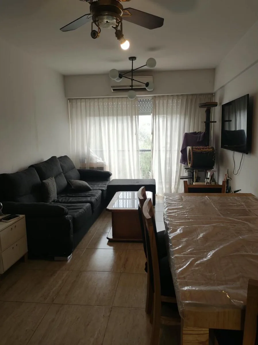 Departamento de 2 ambientes muy bien ubicado foto 2