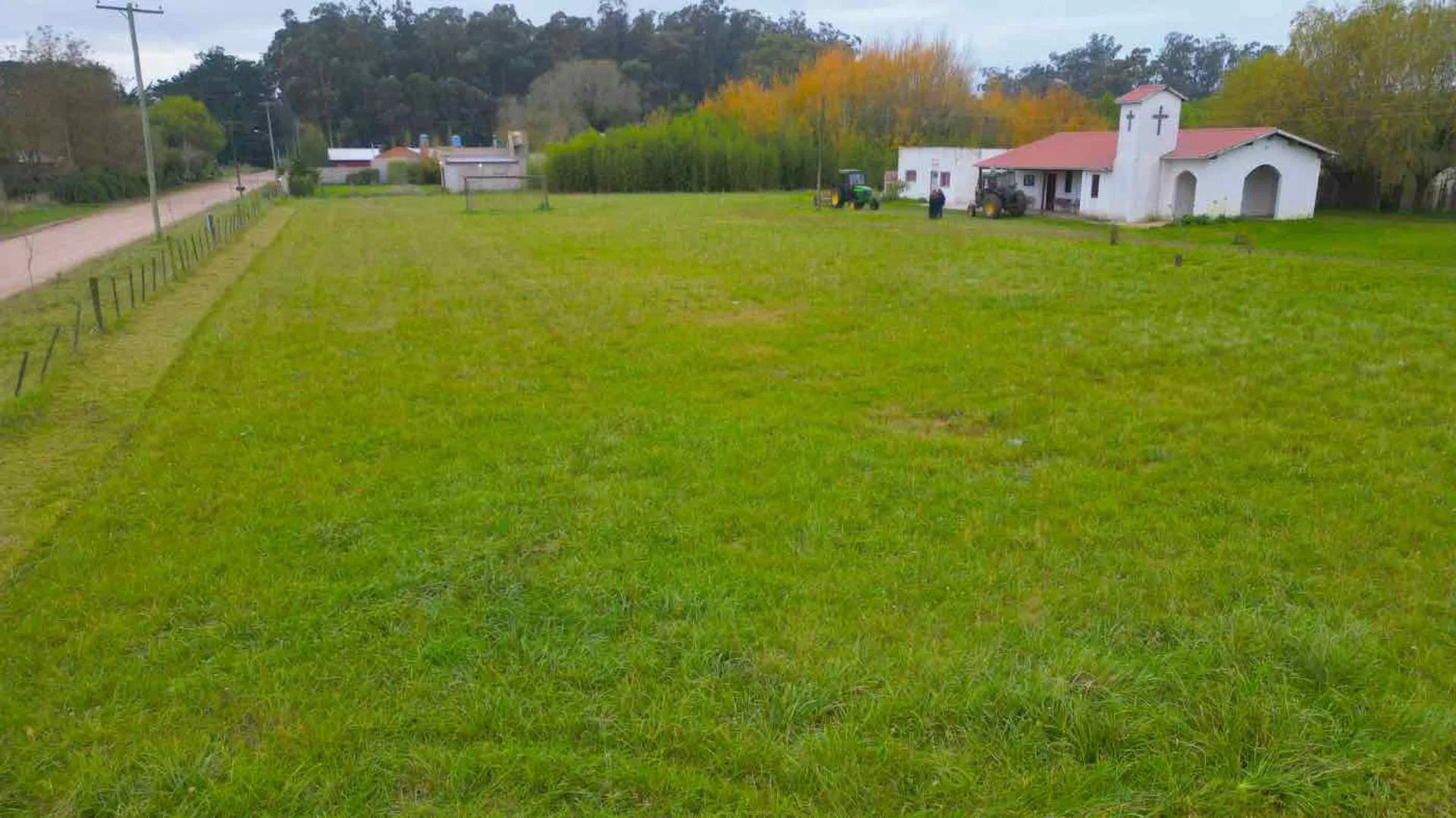 VENTA LOTE 1044 M2 LA TRINIDAD CAMET foto 5