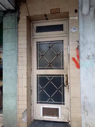 PH DE 2 AMBIENTES POR PASILLO EN AVENIDA ALBERDI CON PATIO foto 1