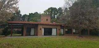 Venta propiedad en Tortuguitas con detalles de terminación foto 2