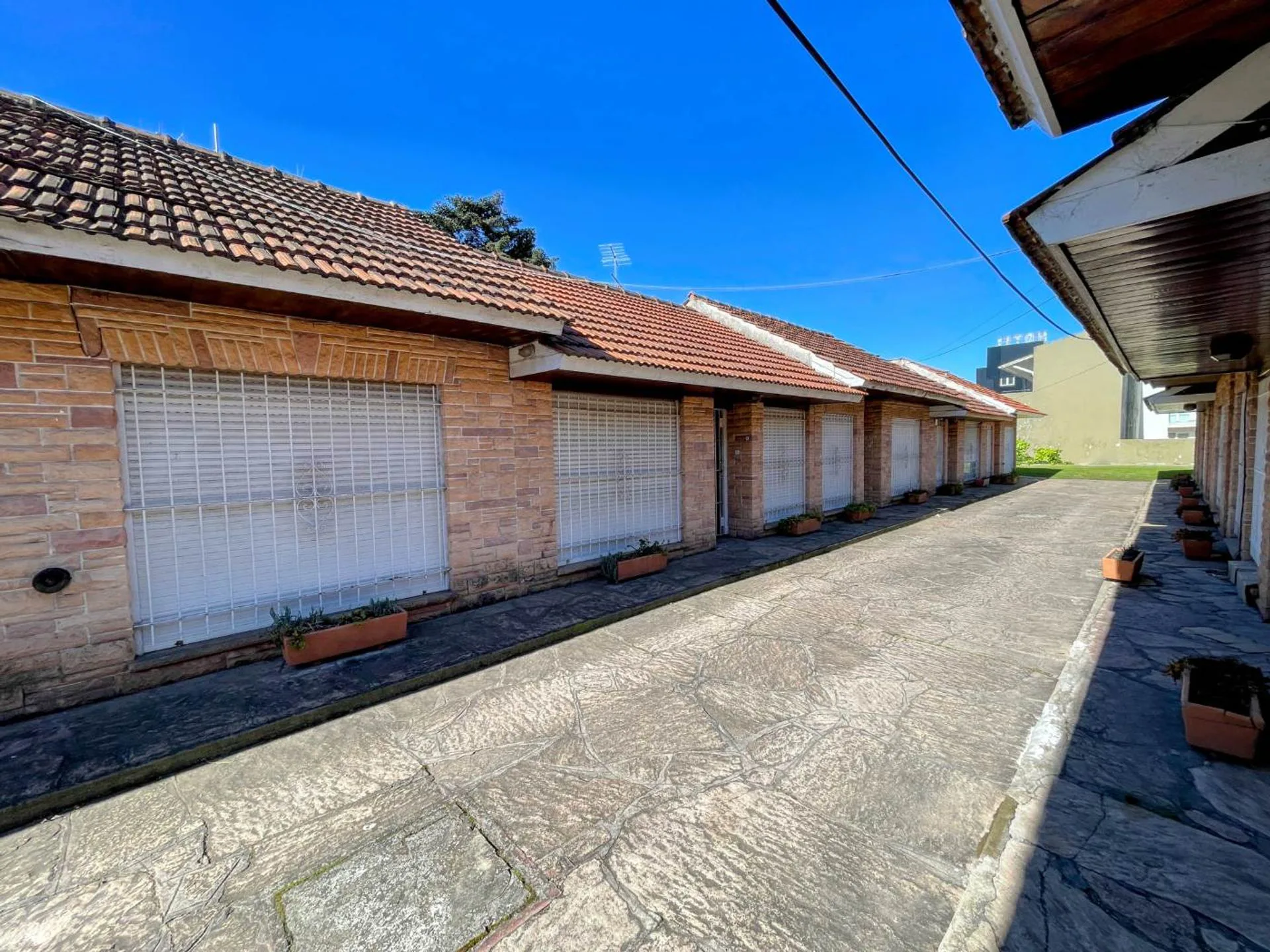 Venta P.H 3 Ambientes con cochera Mogotes foto 3