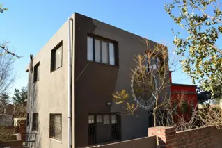 Comercio y Vivienda Familiar en Tanti foto 2