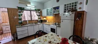 VENTA VIVIENDA MULTIFAMILIAR EN ZONA CHILAVERT foto 3