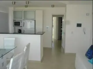 Excelente Departamento sobre la playa con vista al mar foto 3