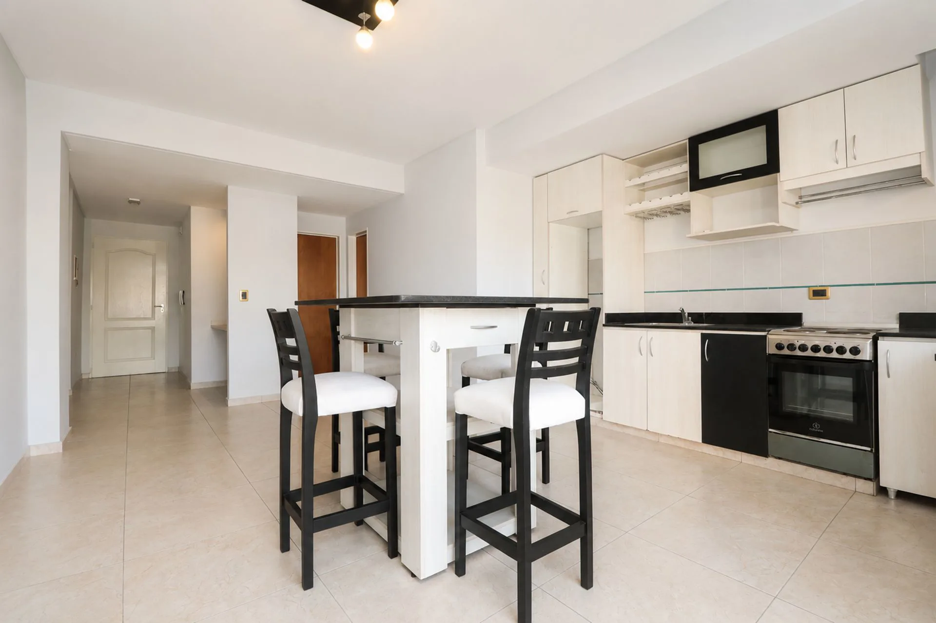 2 ambientes con Balcon Venta Ciudadela Oportunidad foto 4