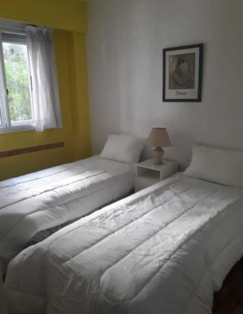 1-bedroom apartment in Palermo – photo 8 of 10