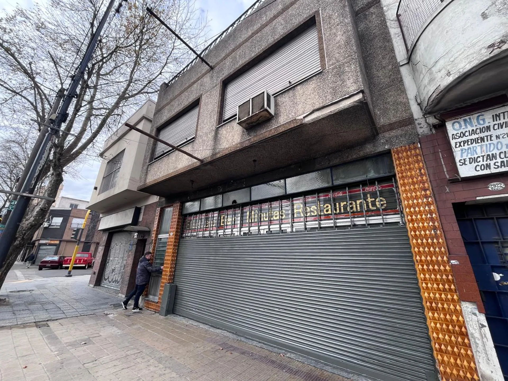 LOCAL CON VIVIENDA EN VENTA EN LANUS OESTE foto 2