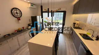 Capitan J. de Bermudez 1800 - Triplex de 6 Ambientes con jardín - Olivos foto 3