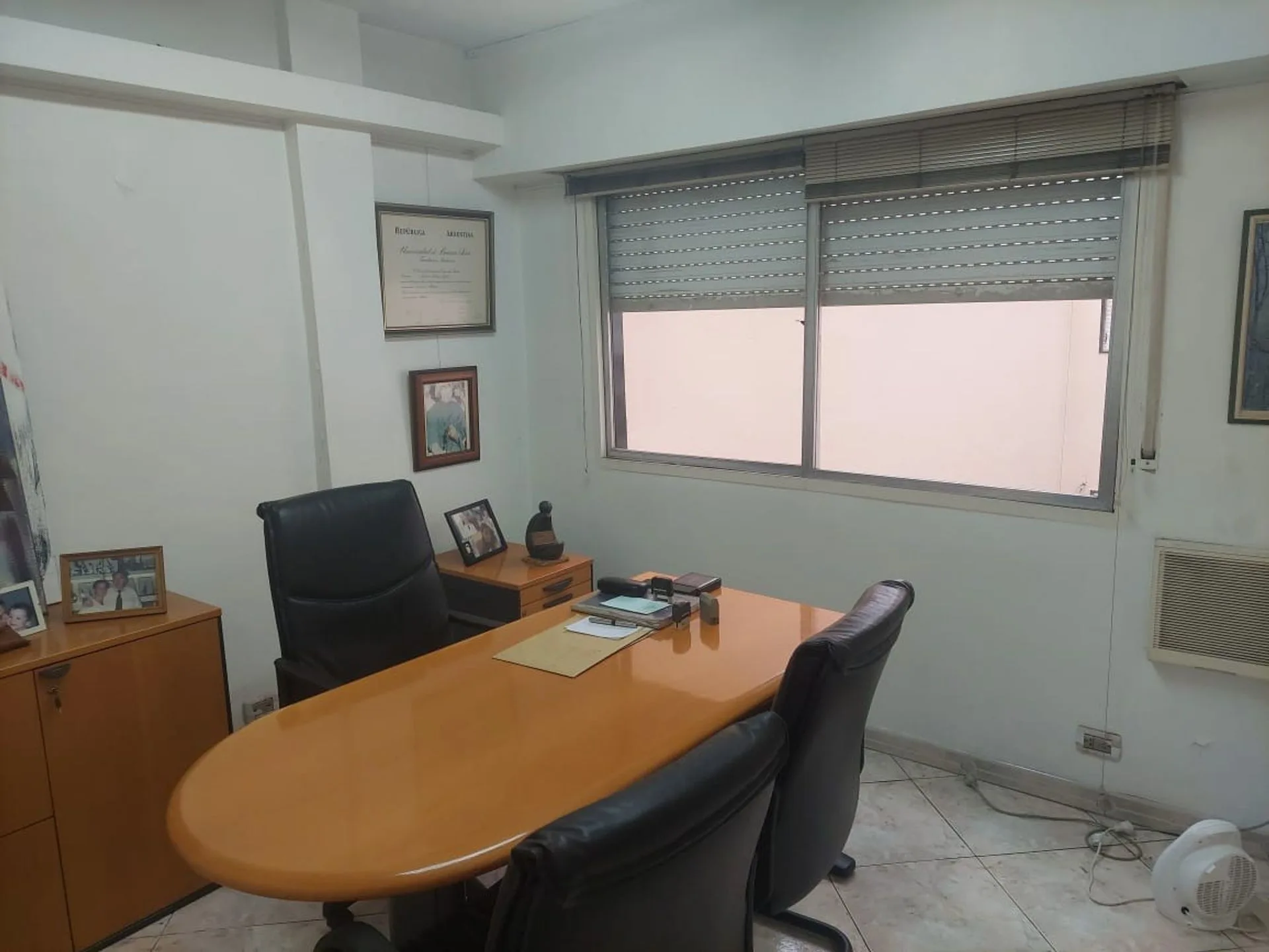 Venta de amplio departamento en San Nicolás foto 4