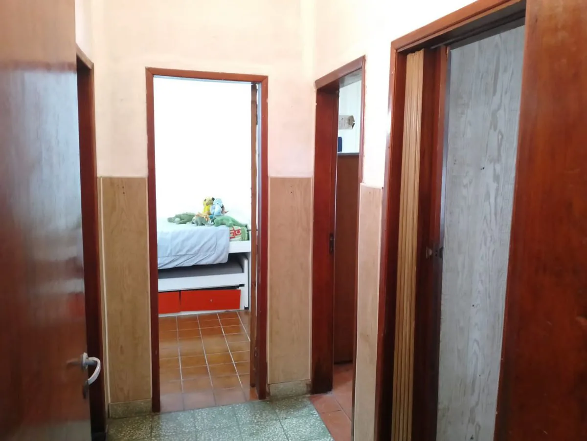 Venta 2 casas en block en Quilmes Oeste foto 4