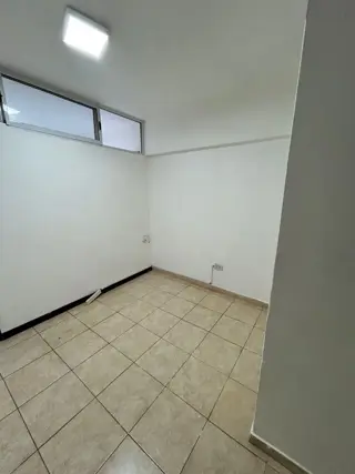 Oficinas en alquiler en Ramos Mejia foto 3