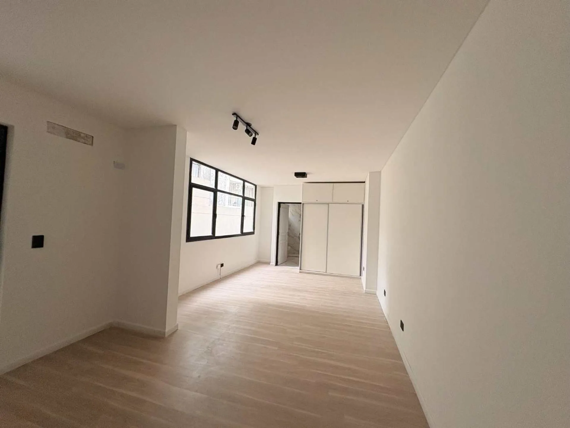 ALQUILER DEPARTAMENTO 1 AMB Y MEDIO A ESTRENAR foto 2