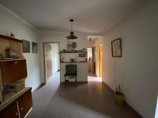 SE VENDE DEPARTAMENTO 3 AMBIENTES CON BALCON AL FRENTE EN MONTE GRANDE foto 4