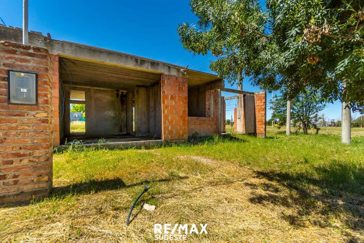Venta Construcción a Terminar en Bo. San Ignacio foto 2