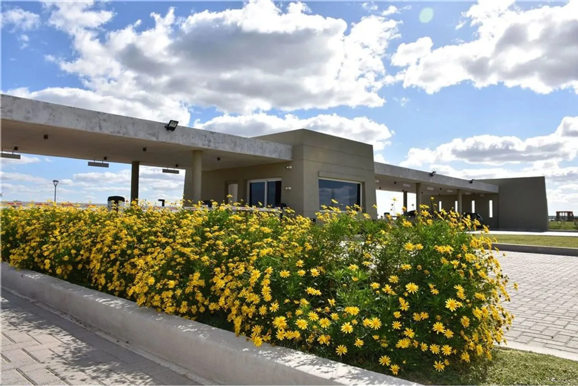 LOTE A LA LAGUNA EN SANTA CLARA AL SUR foto 4