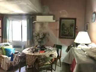 Casa a refaccionar o para poner en valor ubicada en la mejor zona mixta residencial comercial de Victoria foto 3