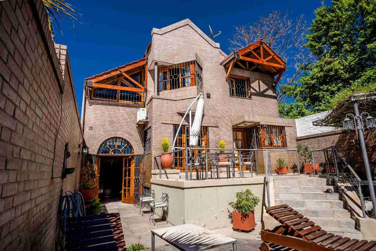 SE VENDE CASA EN DORREGO APTA CREDITO HIPOTECARIO foto 4