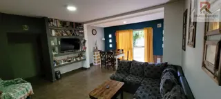 CASA CON PARQUE EXCELENTE UBICACION GOLF ITUZAINGO 3 AMBIENTES foto 3
