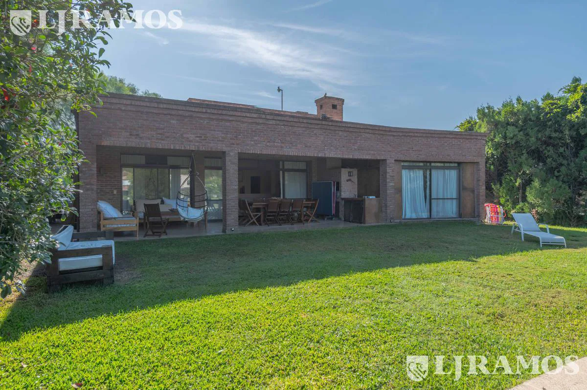 A LA LAGUNA - UNA SOLA PLANTA - 3 DORMITORIOS - VENTA EN SANTA CLARA foto 3