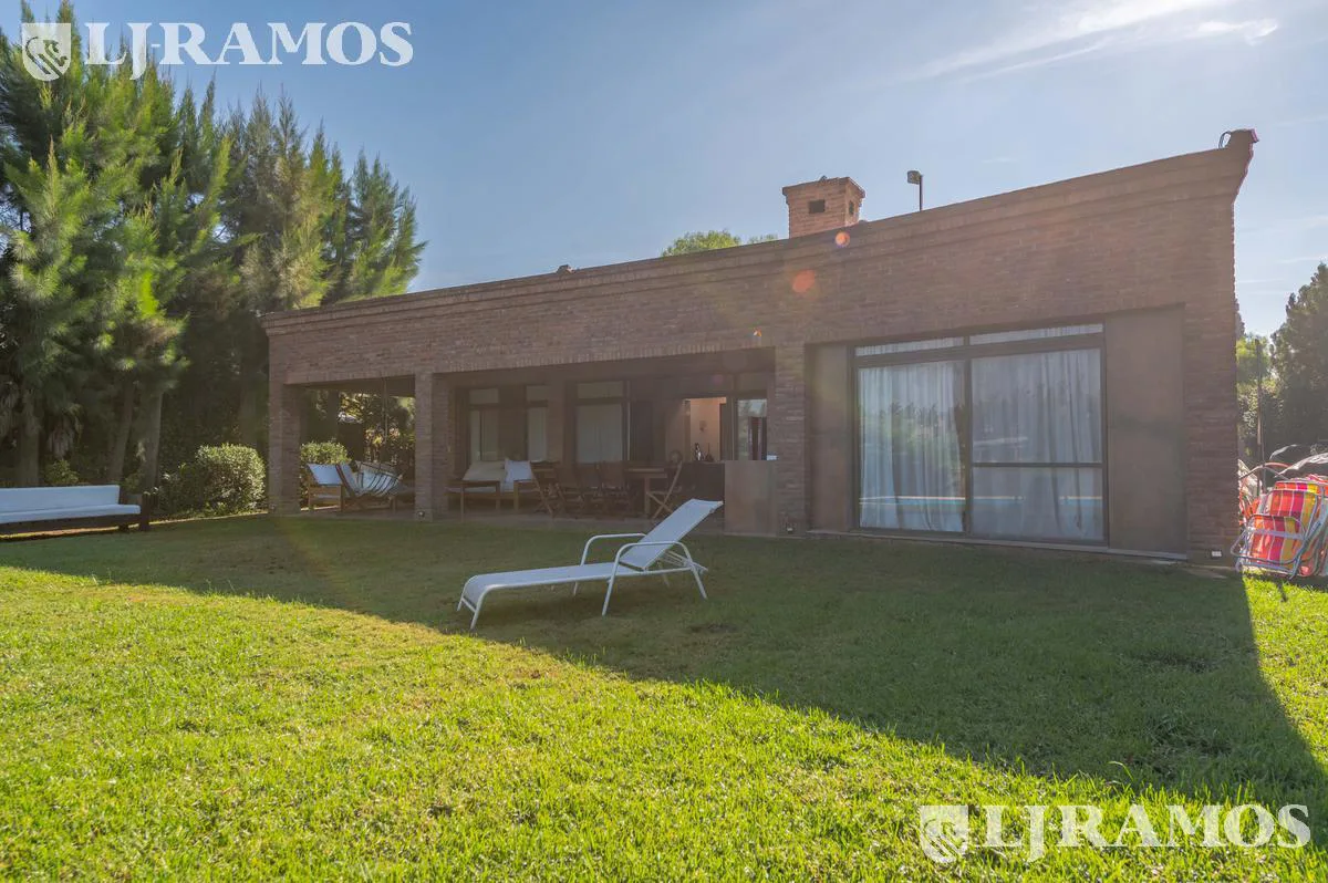 A LA LAGUNA - UNA SOLA PLANTA - 3 DORMITORIOS - VENTA EN SANTA CLARA foto 4