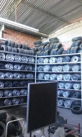 VENTA O ALQUILER DE LOCAL EN ADROGUÉ foto 1