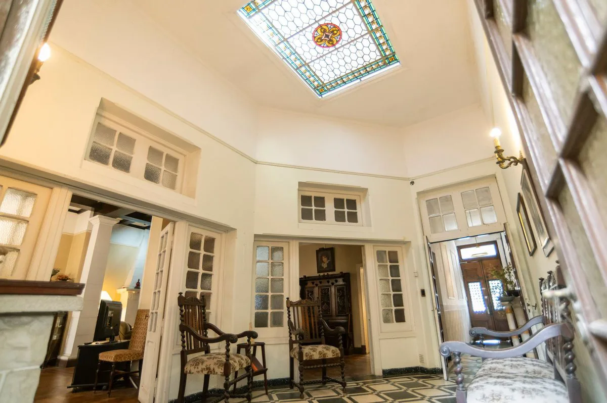Casa 4 dormitorios en venta en La Plata foto 3