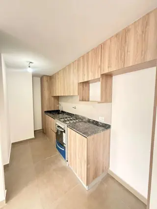 VENDE 2 AMB CON COCHERA, A ESTRENAR - ENTREGA INMEDIATA foto 2