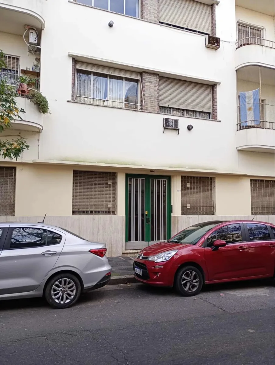 Tres Ambientes , Balcón, Lavadero , Baño, Toilette Y Vestidor foto 4