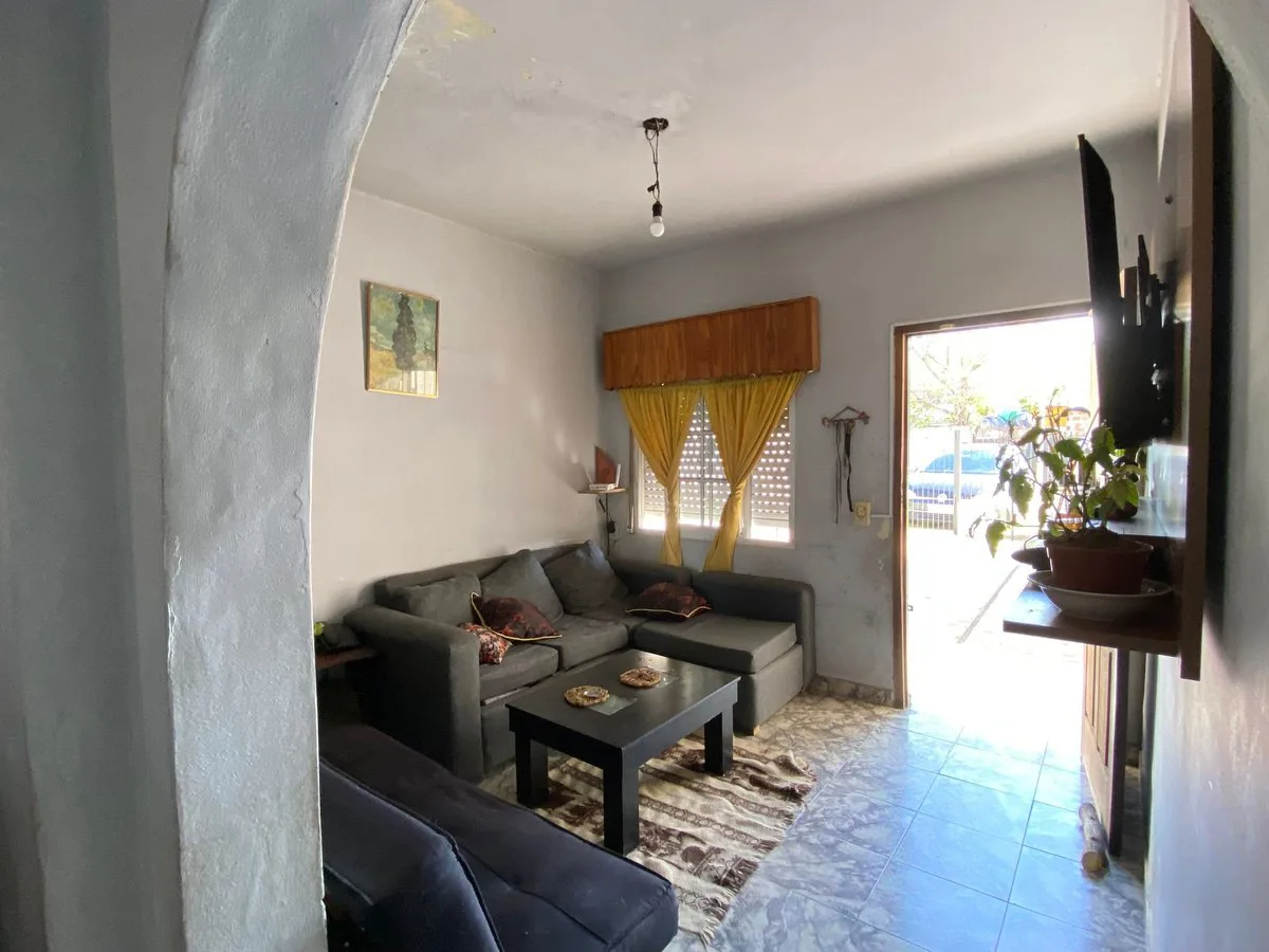 VENTA CASA 3 AMB JOSE C. PAZ A REFACCIONAR OPORT foto 3