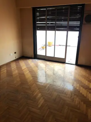Venta casa en lote propio 8,66x24. 4 ambientes foto 5