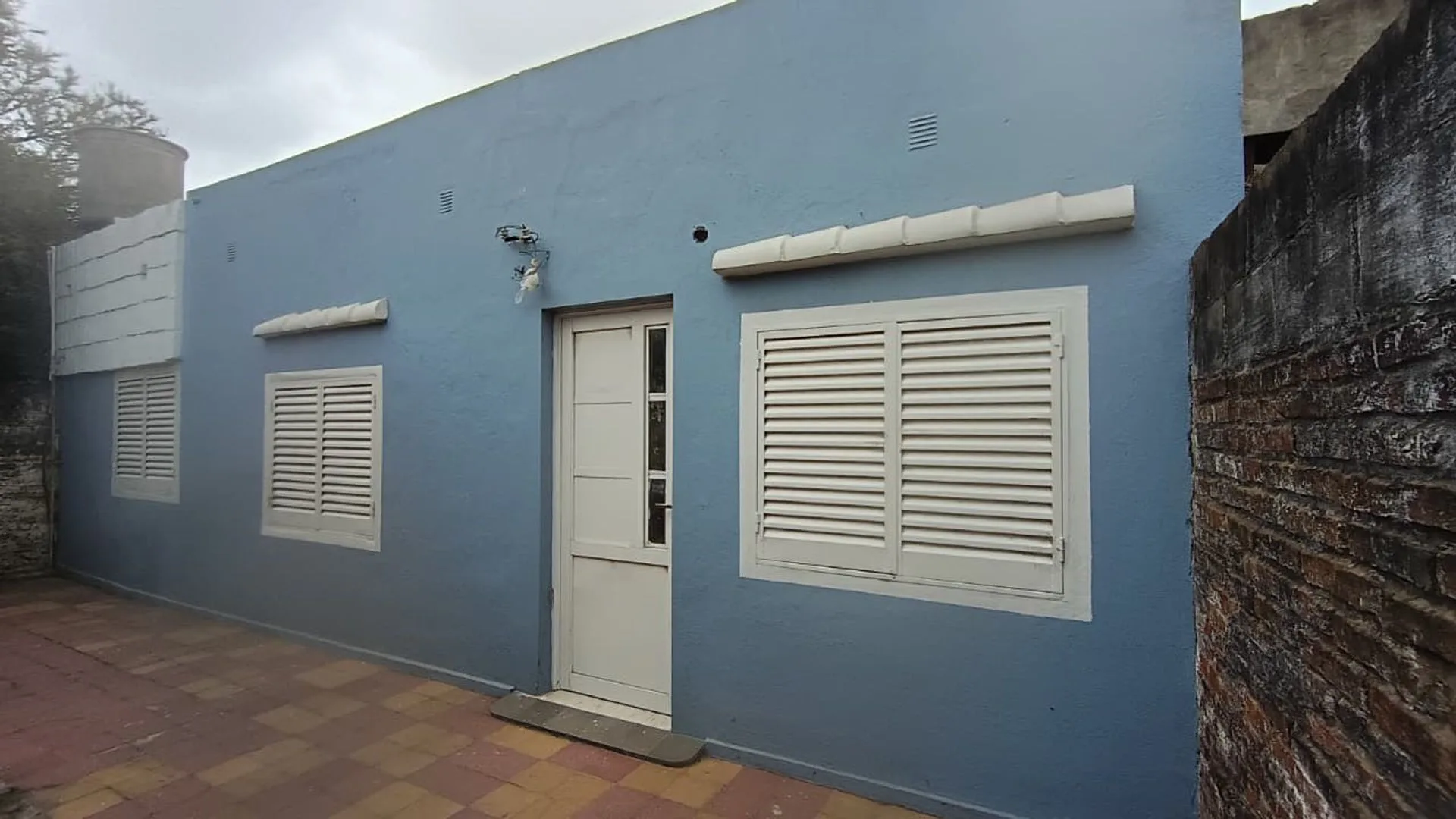 CASA INTERNA DE DOS DORMITORIOS Y PATIO foto 3