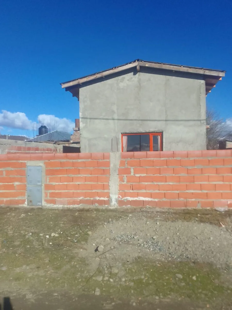 VENTA O PERMUTA POR PROPIEDAD EN EL BOLSÓN R.N. foto 4
