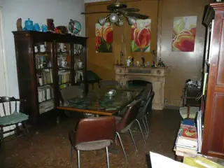 5amb Casa Loet 8,66x48mts   garaje, patio cubierto, patio descubierto, jardin al fondo con parque y quincho, 3 baños, terraza foto 3