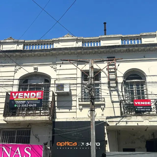Venta Importante Inmueble Comercial - Local - Oficinas - Consultorios-Lomas Centro
