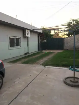 Muy linda propiedad en barrio Malvinas - APTA A CREDITO!! foto 1