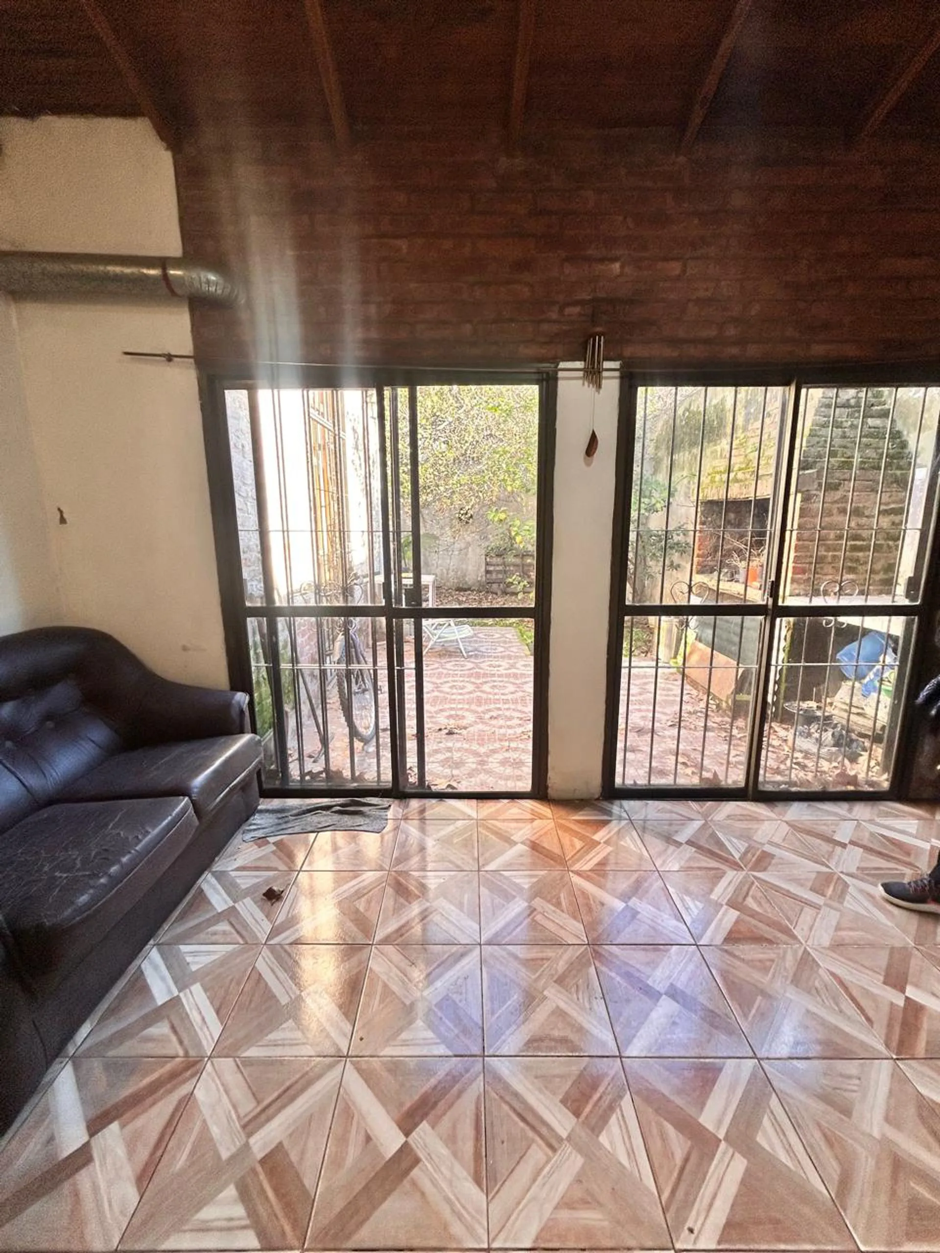 VENTA CASA LOTE PROPIO CON TERRAZA foto 4